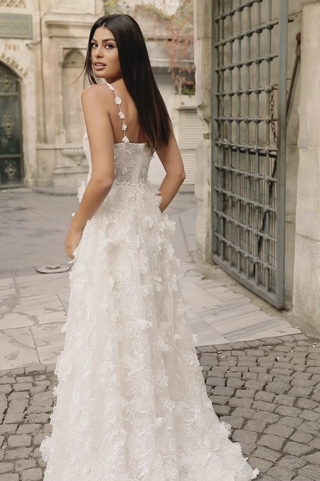 white christmas dresses Elegant Floral Lace Corset Square Neckline Turkish Wedding Dress 38 main image 1